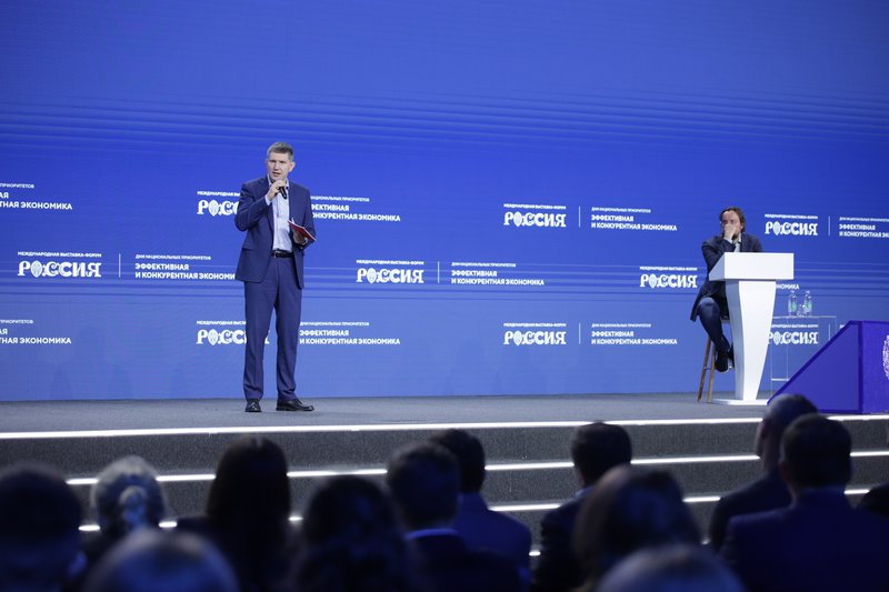 МГРешетников ВДНХ 08.05.JPG