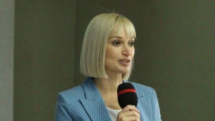халютина_16 на9.jpeg