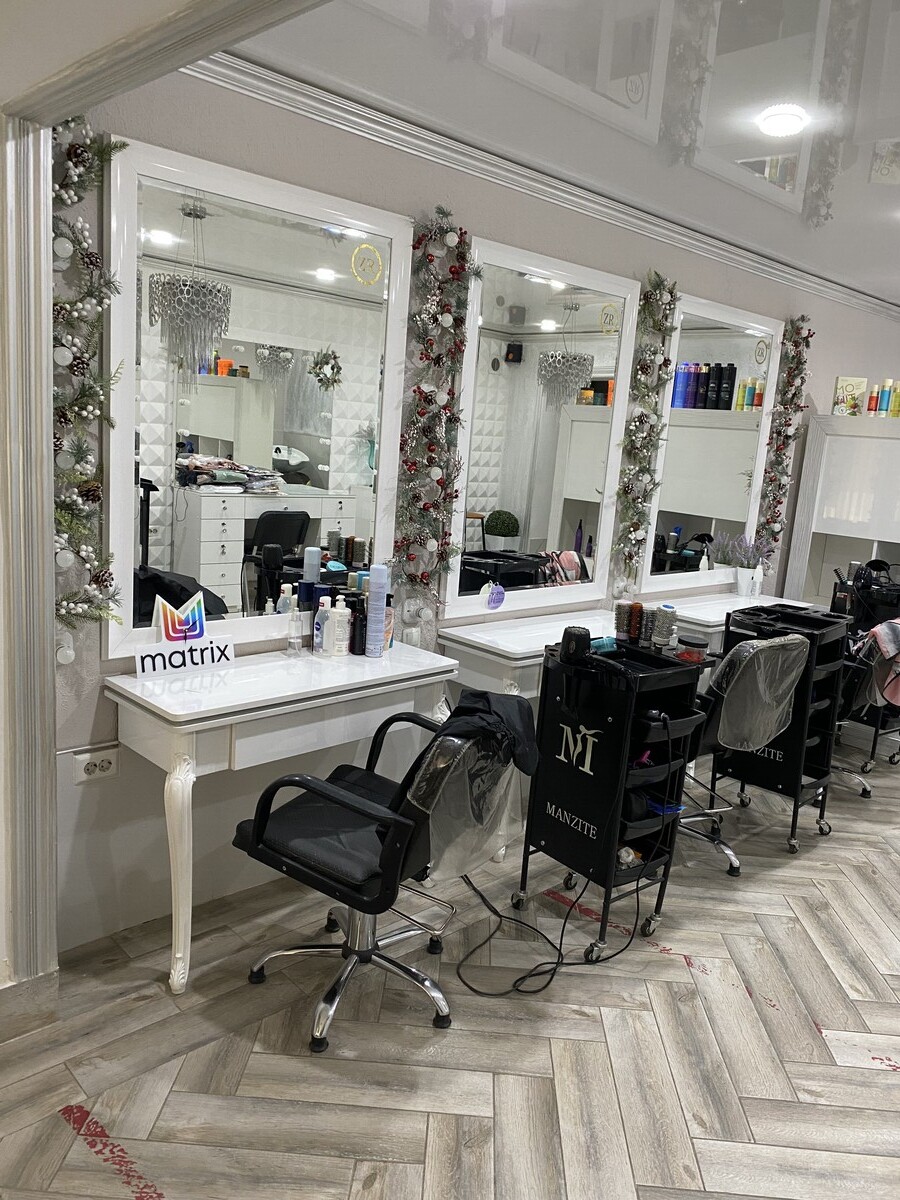 Салон Красоты Zr Beauty Zone, адрес Абдулхакима Исмаилова, 23А, Мах...