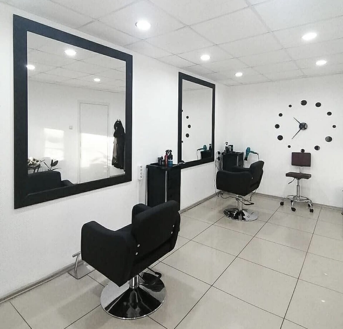 Салон красоты Patetica beauty studio, ул. Машиностроителей, д.17, г. Верхняя  Пышма: ☎️ телефон, отзывы, цены на услуги