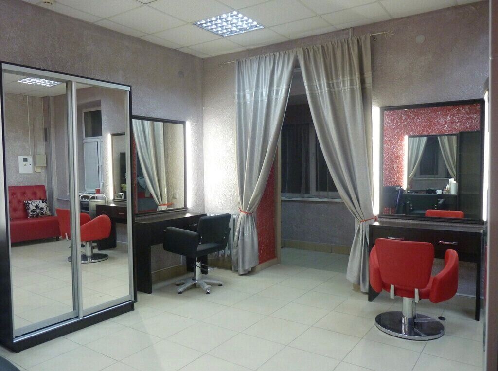 Салон красоты Юлия, ул. Сибирская, д.12, г. Сосновый Бор: ☎️ телефон ...