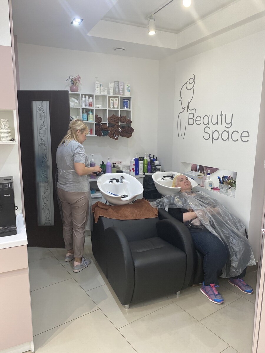 Салон красоты Beauty Space , пр-кт Победы, д.49/3, г. Евпатория: ☎️ телефон,  отзывы, цены на услуги