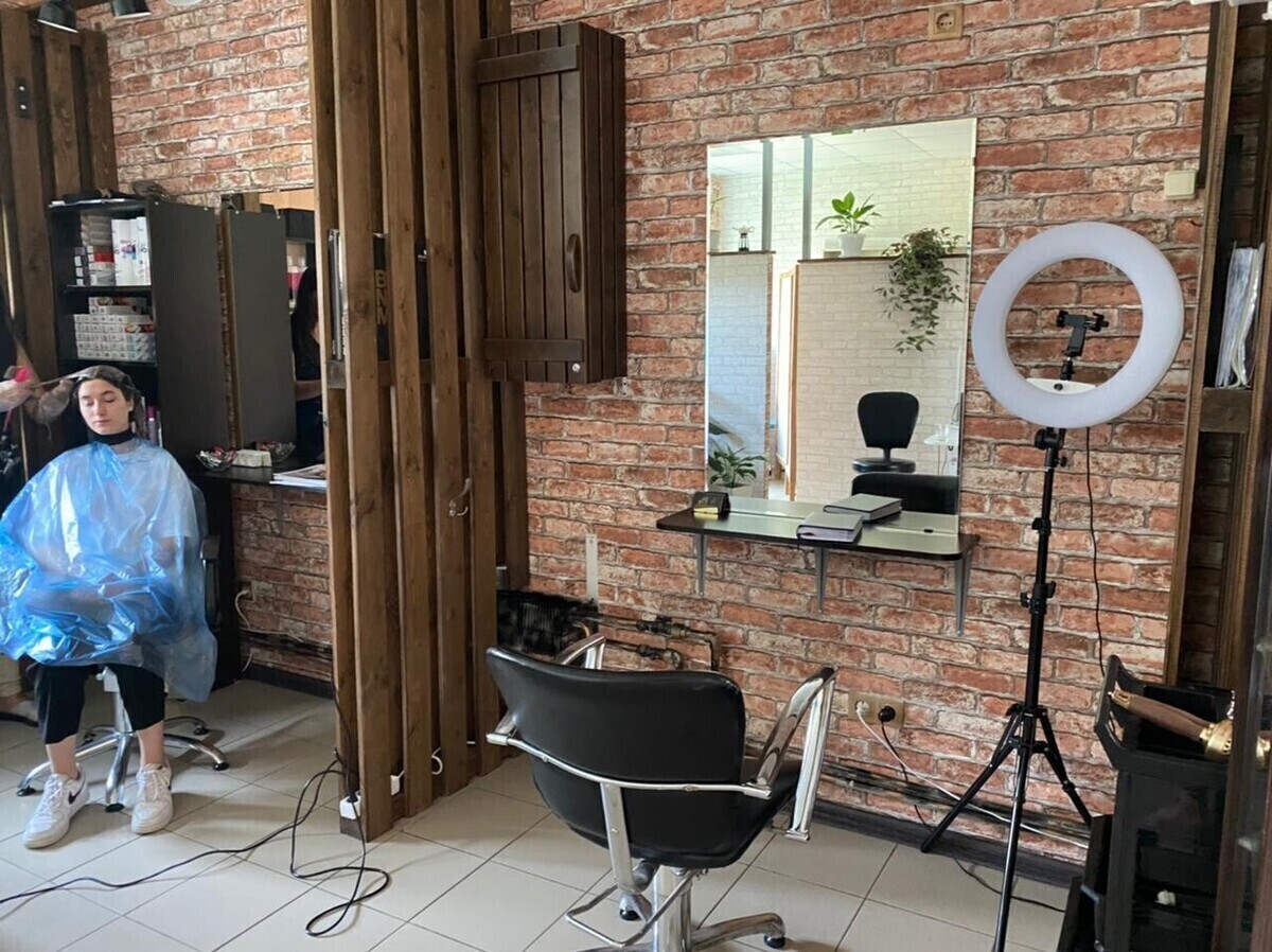 парикмахерская - Краснодар - Рабочая зона парикмахеров