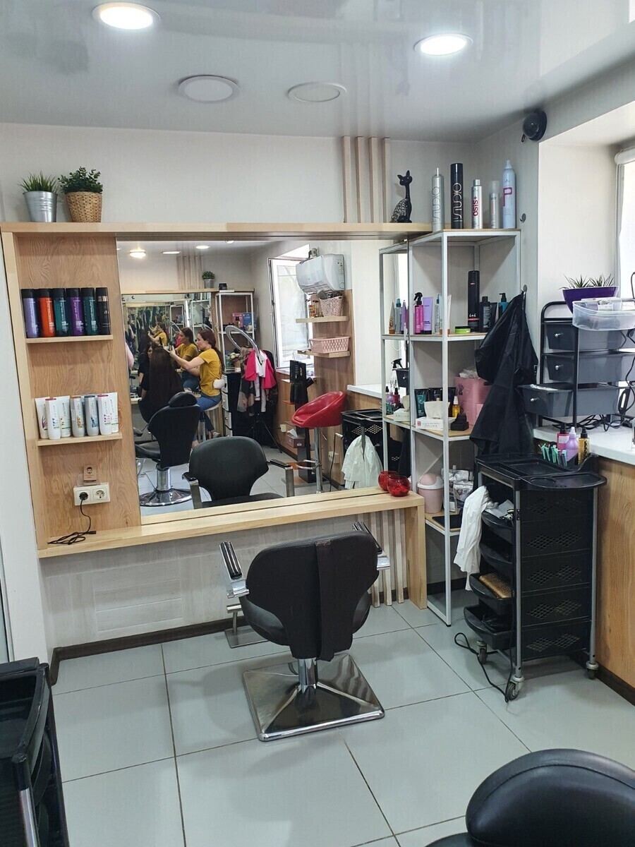 Камея - Владивосток - Рабочая зона парикмахеров