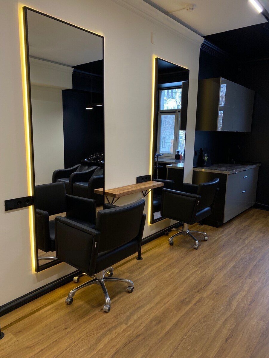 La Sante salon de beaute - Оренбург - Рабочая зона парикмахеров