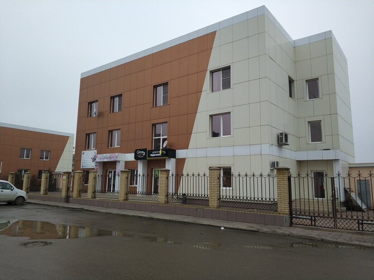 Апрель