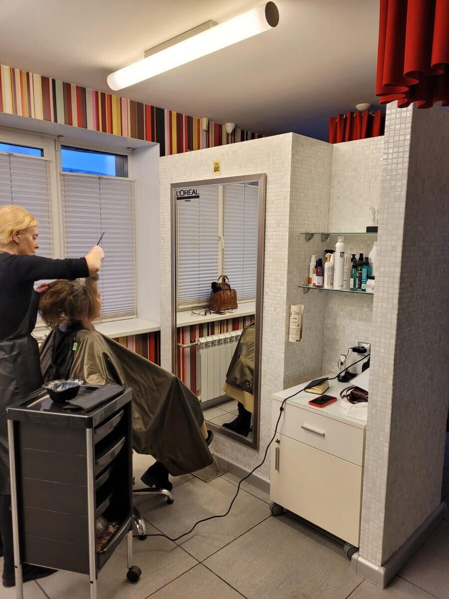 Briolin - Барнаул - Рабочая зона парикмахеров